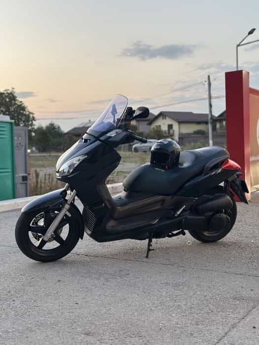 Vand/Schimb Scuter Yamaha Xmax 250cc!