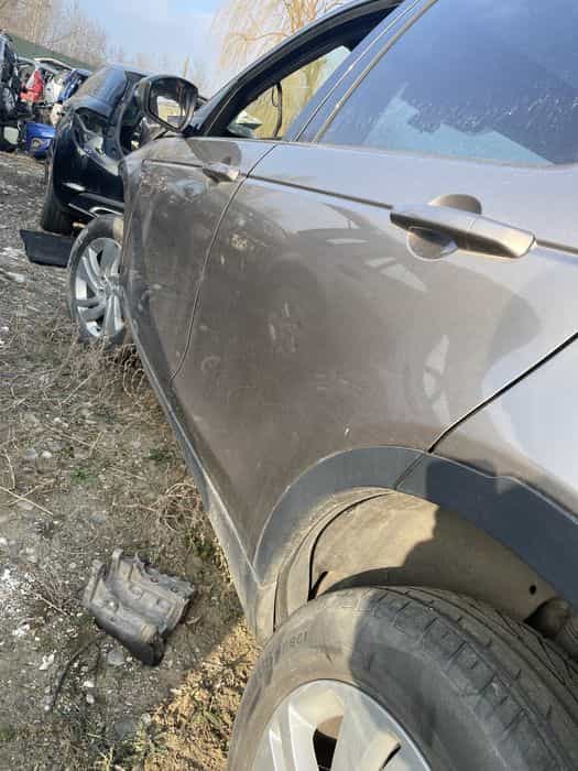 Prag stanga tabla Land Rover Discovery 2015