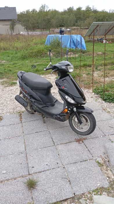 Vand scuter super preț.