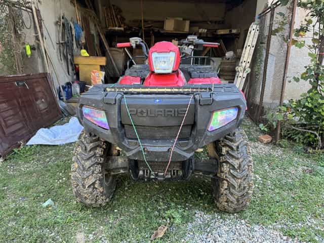 Polaris Sportsman 700 EFI Vând Sau SCHIMB