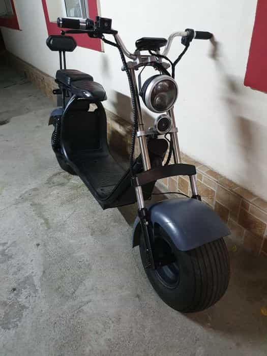 Vând scuter electric 2000w