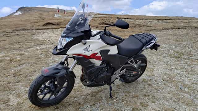 Vând Honda CB500X
