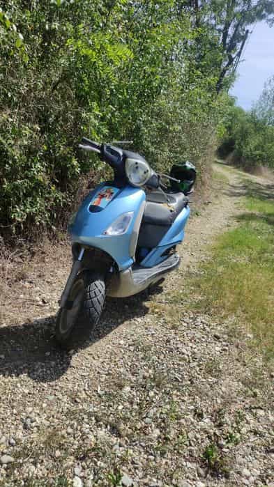 Vand Scuter 50cm 2t Piaggio Fly