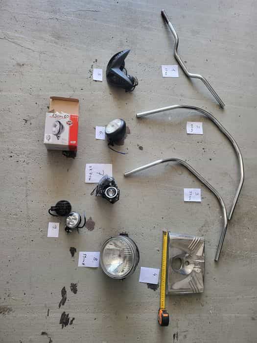 Semnalizari, Oglinzi,  Far, carburator, comenzi, piese Moto universale