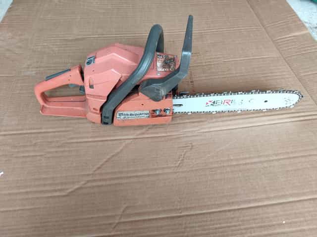 Drujba Husqvarna 136