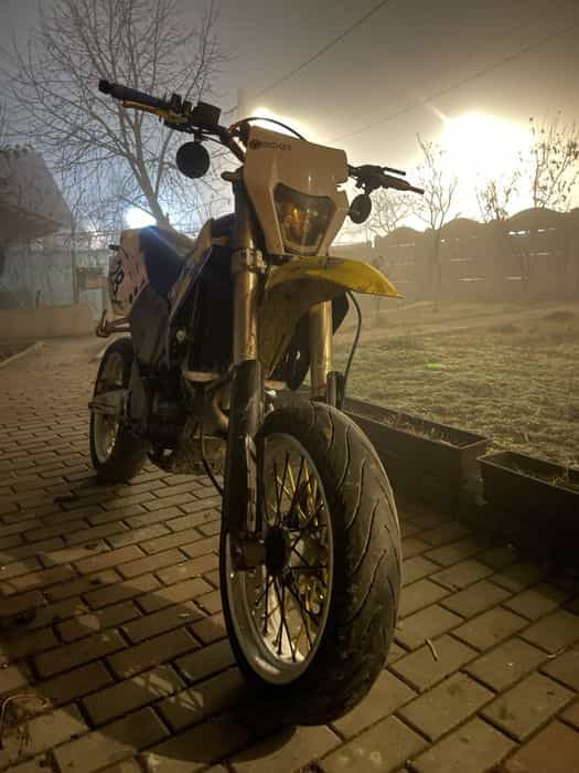 Husqvarna sm610 SUPERMOTO
