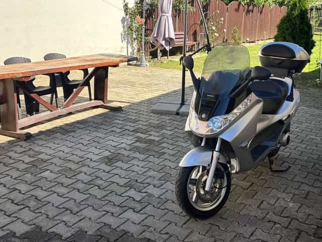 Piaggio , 125 cm , cat b .inmatriculat