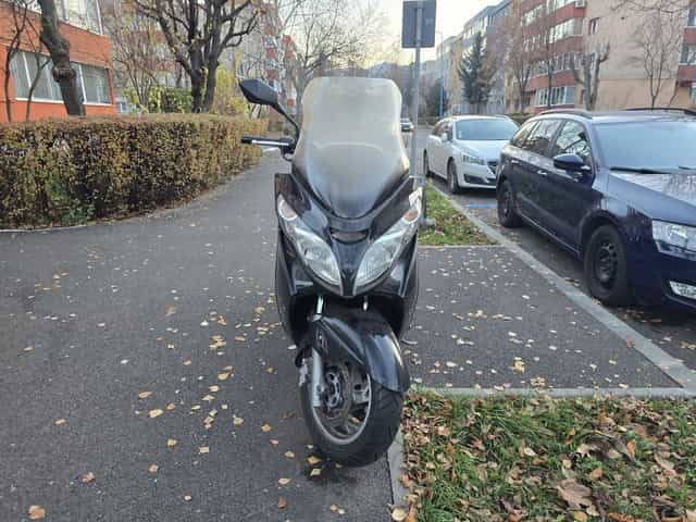 Suzuki Burgman 400 k8