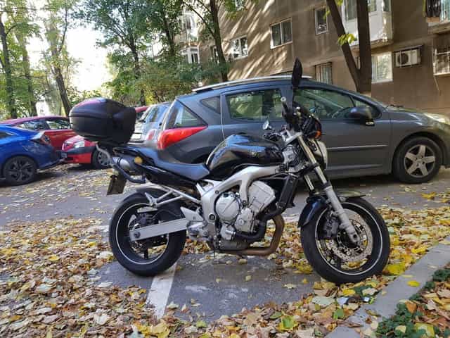 Motocicleta Yamaha fz6 2004