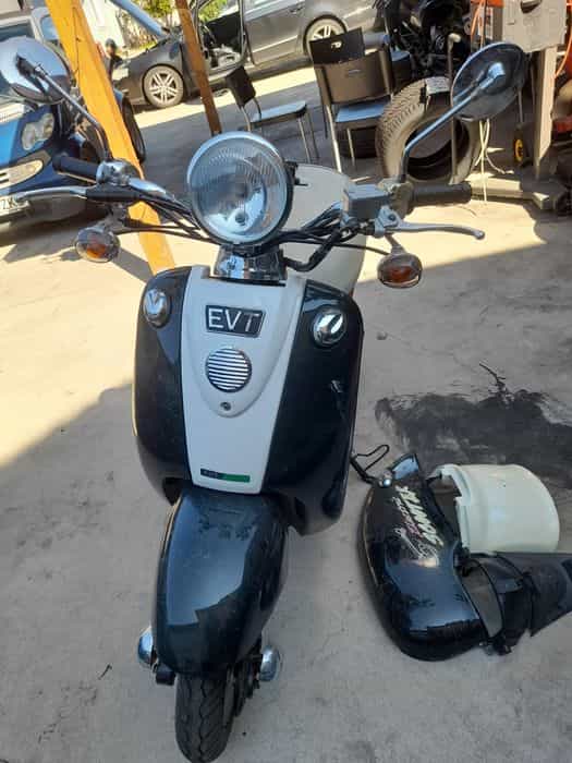 Scuter electric pentru piese