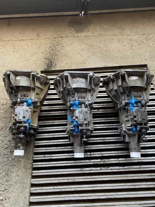 Vand si repar cutii viteze suzuki jimny model R72