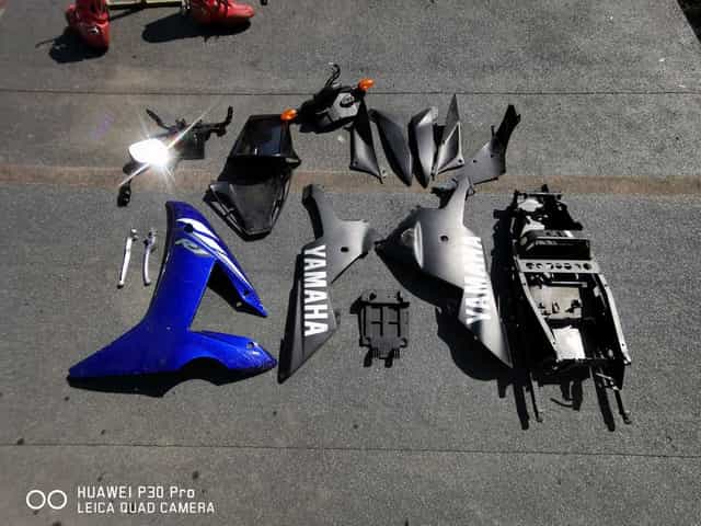 Yamaha r1 rn09 02 03