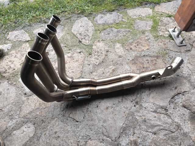 Evacuare/Galerie Toba Kawasaki Z900