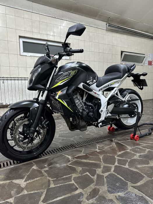 Honda CB650F 2016 ABS