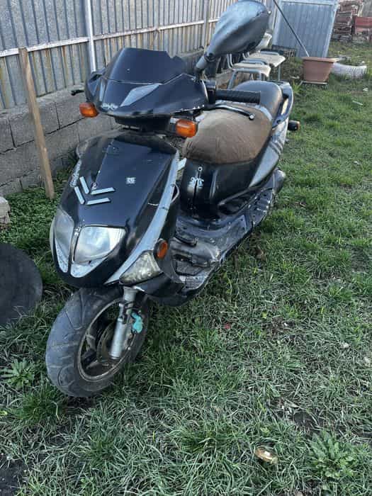Scuter PGO 49cc ieftin