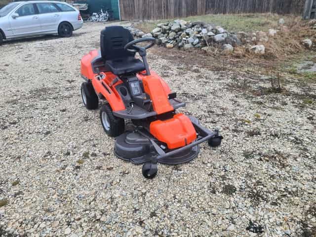 Husqvarna Rider R320AWD 10.2kw