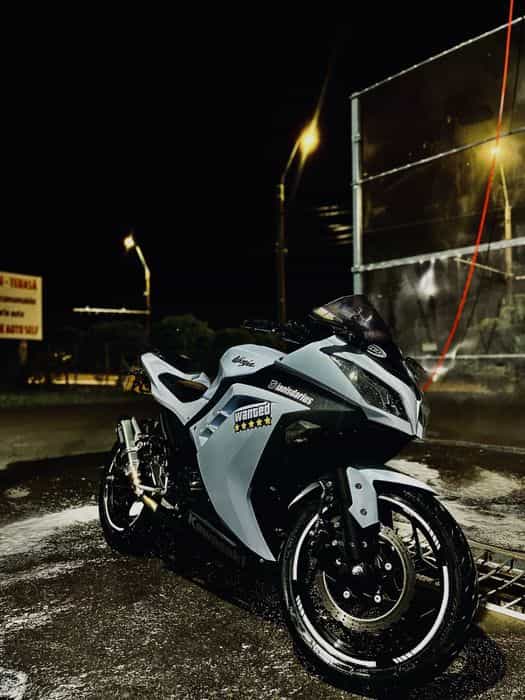 Kawasaki Ninja 300 2014