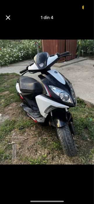 Vand cadeu de scuter , scuter 2022