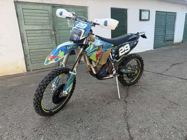 Husqvarna FE 250