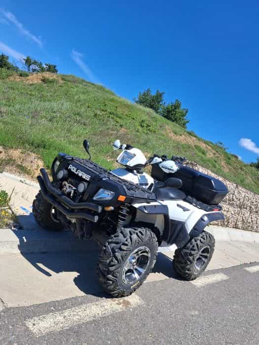 ATV Polaris Sportsman 800