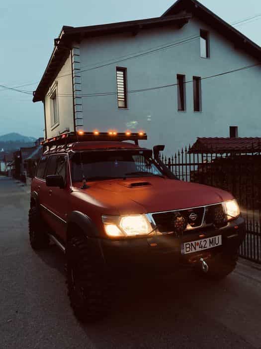 Vând Nissan Patrol Y61 2002