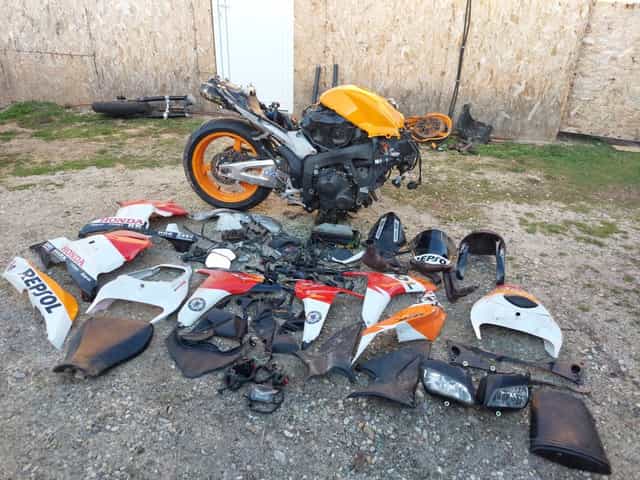 Vand Piese Honda CBR 600RR     2010
