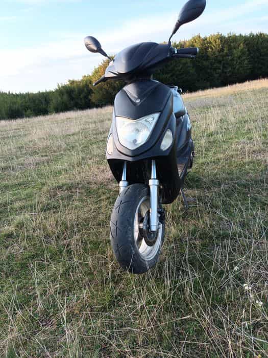 Scuter 49cc 4T PRET FIX!