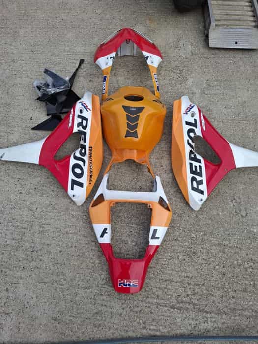 vand kit carene aftermarket Honda cbr 1000 rr model 2007. incomplet