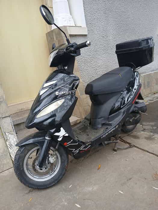 Vand scuter 4t 50cc