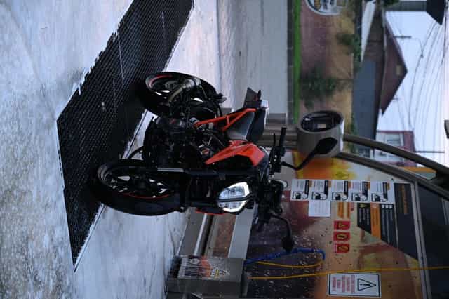 KTM DUKE 125cc 2020 34.000 km