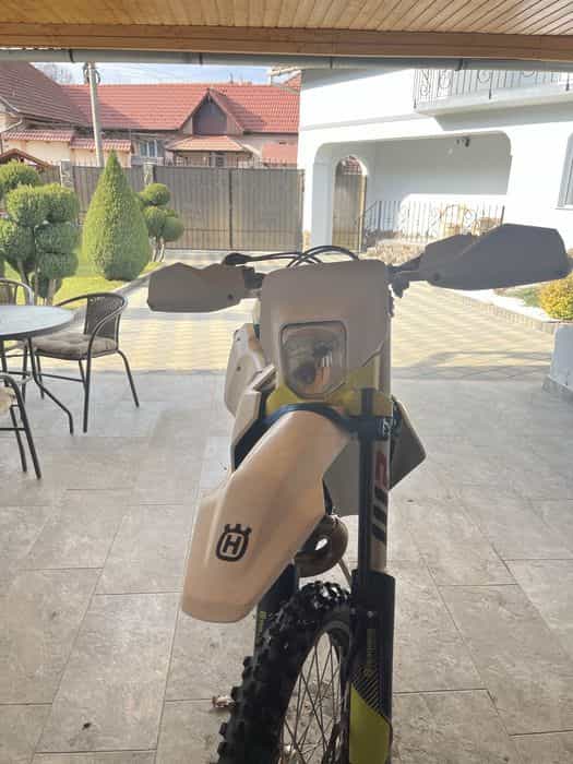 Husqvarna TE 150  TBI  2024 ( nu ktm , nu gasgas )