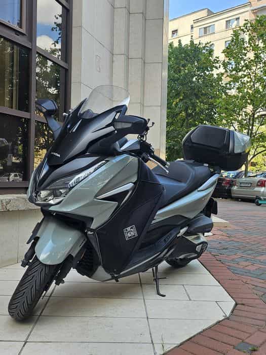 Scuter Honda Forza 350 all season
