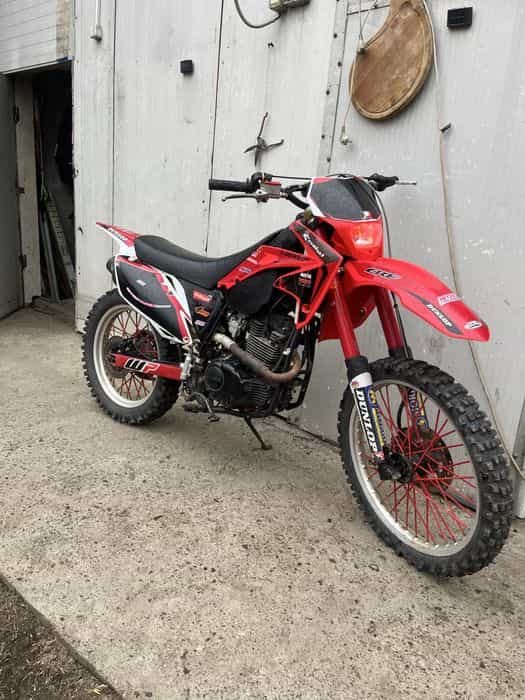 Cross 150cc.