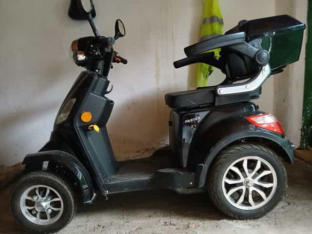 Vând FASTER utilizat, preț  6500 RON,  Bucecea,  Botosani.