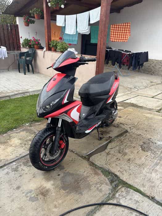 Scuter keeway fact evo 2t