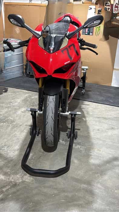 Ducati Panigale V4S
