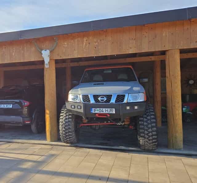 Nissan Patrol Gu4 Y60/Y61