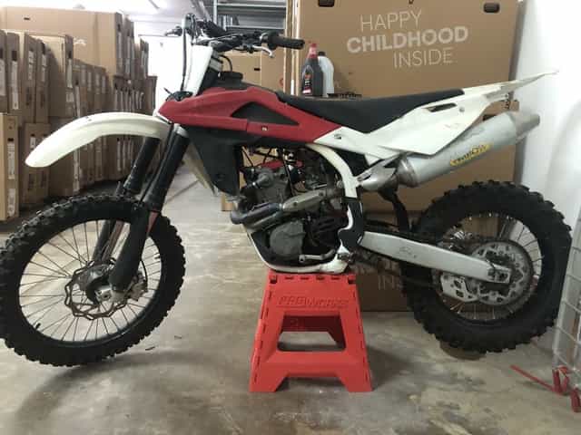 Motocicleta enduro Husqvarna TXC 250