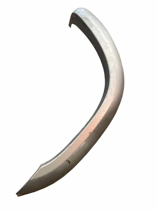 Ornament Aripa Dreapta Fata Nissan Patrol Gr V Platform/Chassis Y61 19