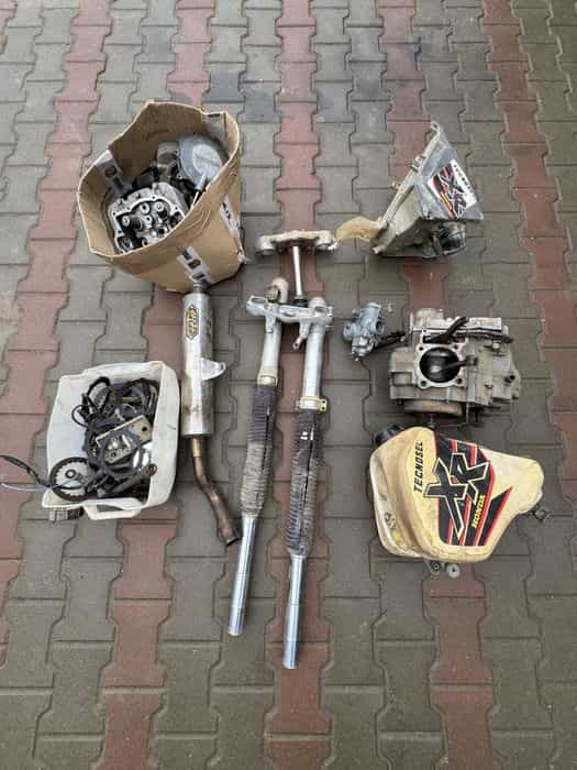 Piese Honda XR 400