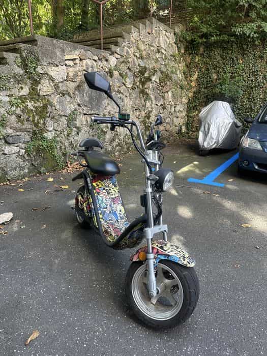 Scuter electric inmatriculat