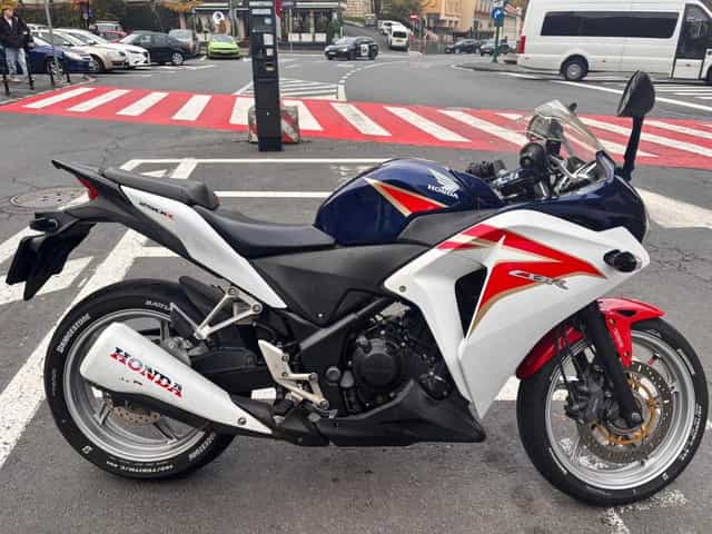 Honda CBR250R ABS - 2011
