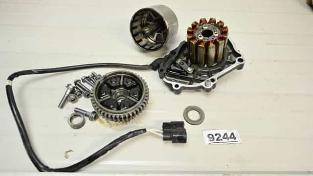Yamaha  Fz1 R1 2004 2008 Alternator /  volanta / stator