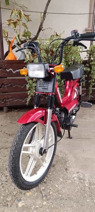 Vând moped FirstBike nou