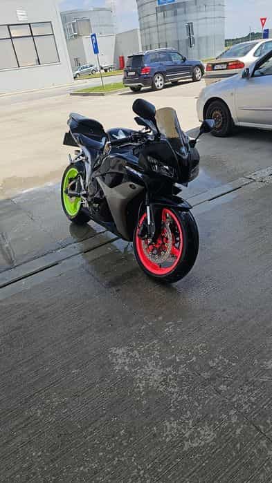 Vand honda cbr600rr