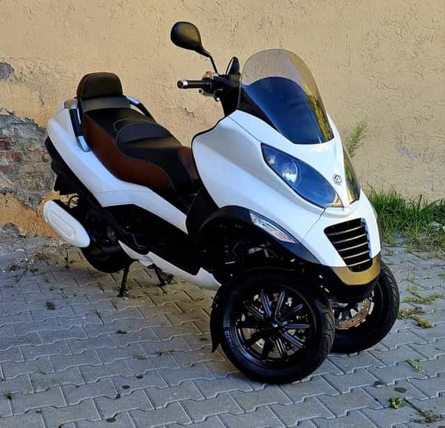 Piaggio MP3 250cm