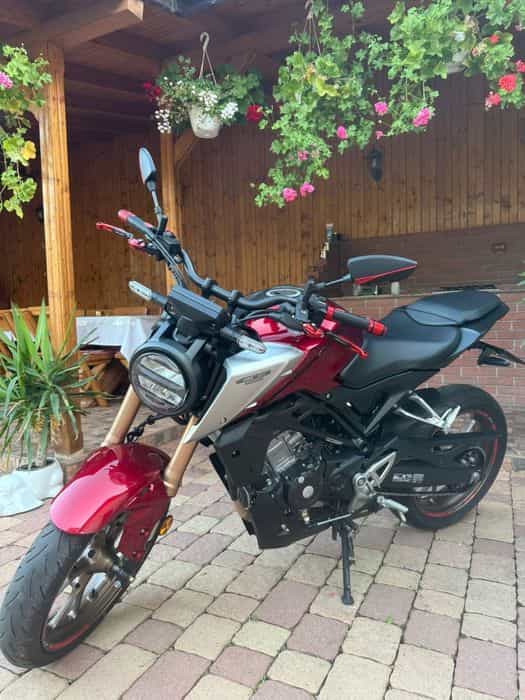 Honda     CB125R