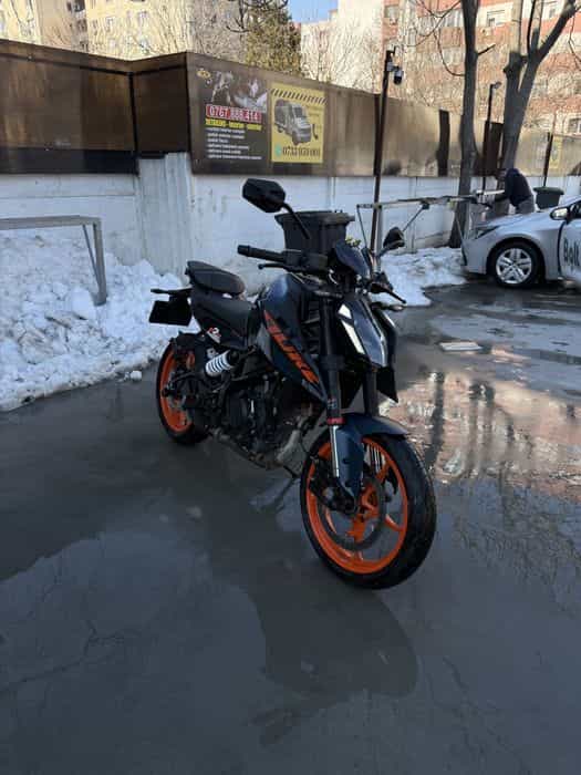 KTM Duke 125 2024- Quickshifter+