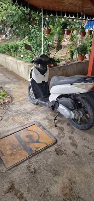 Scuter  de  vânzare