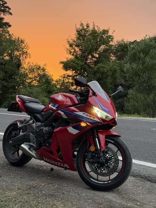 Honda CBR 650 R E-Clutch 2024